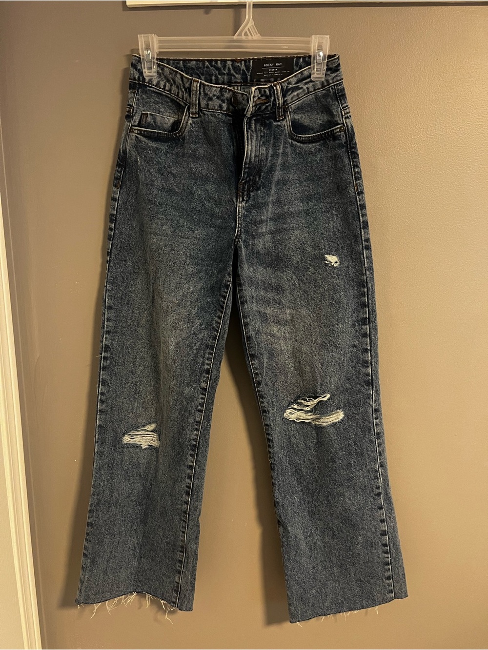 Noisy May Amanda Wide-Leg Jeans in Blue and Gold Stitching